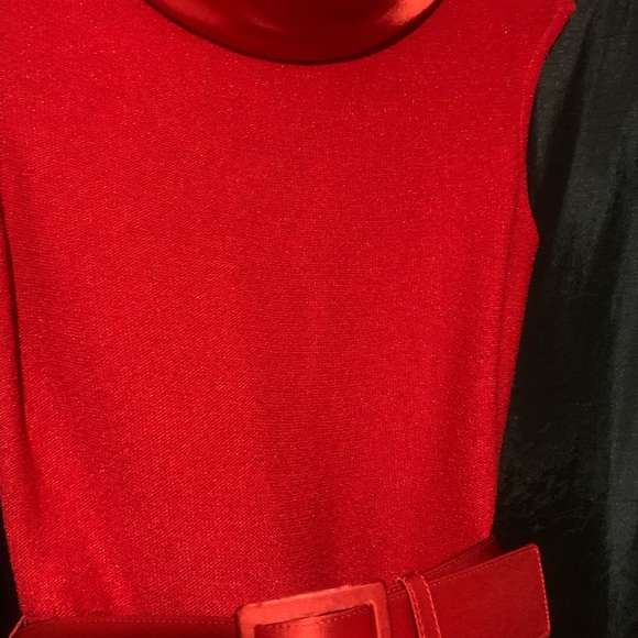 St John red dress - Picture 6 of 8